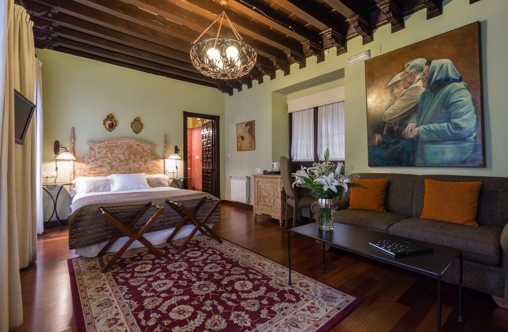 Palacio De Mariana Pineda غرناطة الغرفة الصورة
